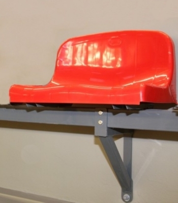 Sedadlo so strednou opierkou typ SP24 - montované na kovovú konštrukciu