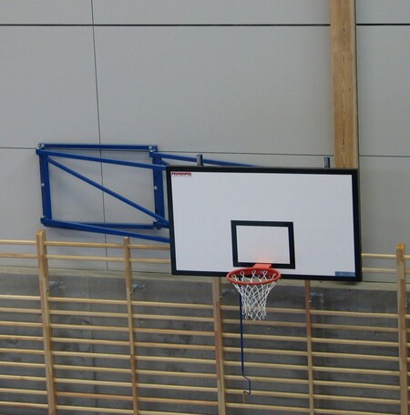 Basketbalová konštrukcia sklápacia do strany, dosah 170-220 cm