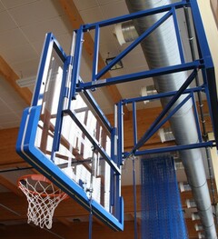 Mechanizmus na reguláciu výšky obruče na dosku 105x180 cm