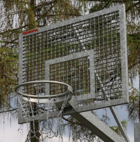 Basketbalová doska oceľová mriežkovaná, pozinkovaná, rozmer 90x120 cm